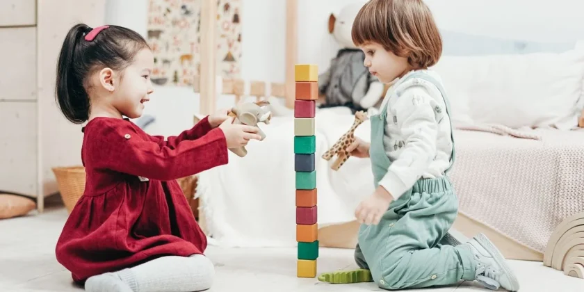 Ce pachet de advertoriale SEO i se potrivește unui brand pentru copii